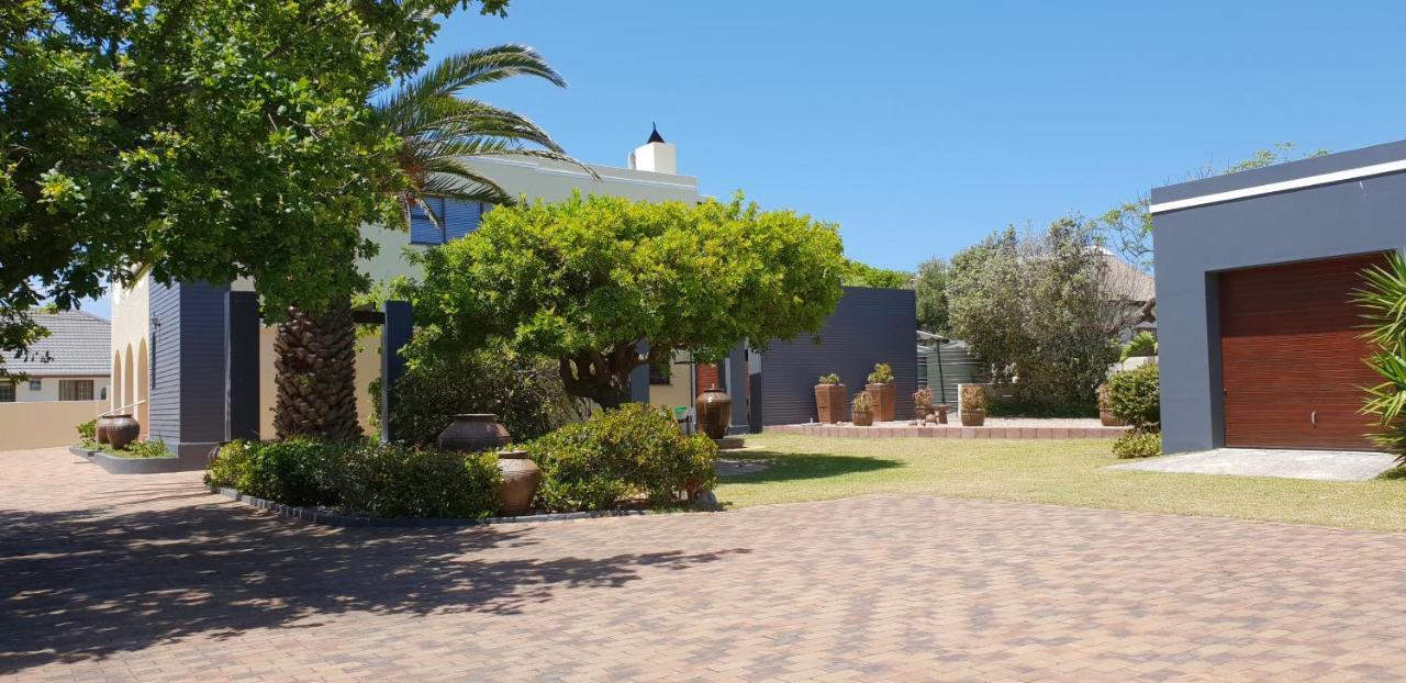 הרמנוס Smuts Ave. Guest Rooms מראה חיצוני תמונה
